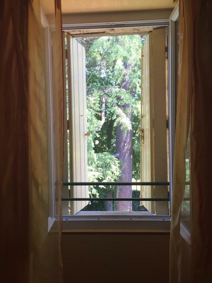 Domaine De Brousson Panzió La Tour-sur-Orb Kültér fotó