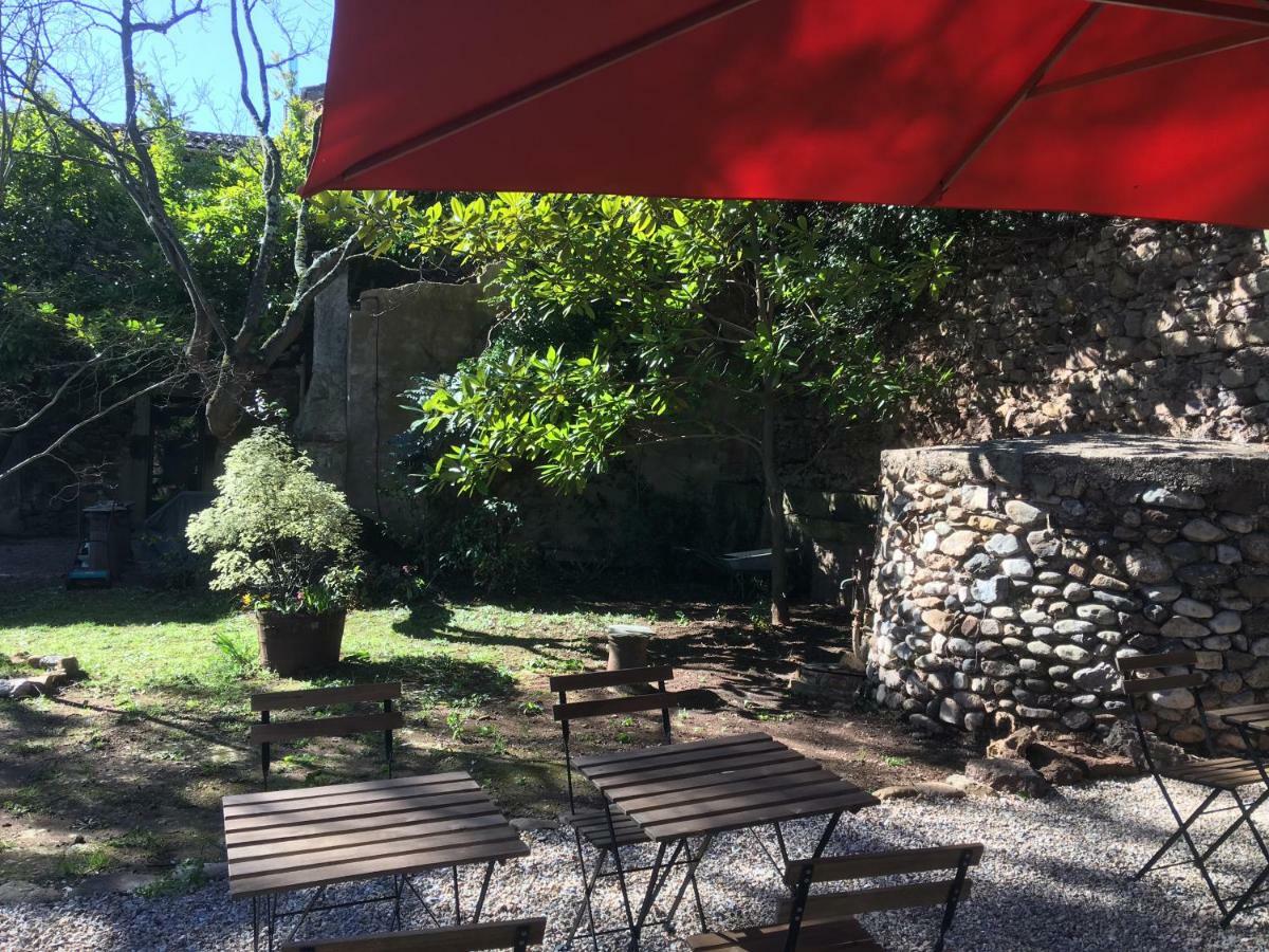 Domaine De Brousson Panzió La Tour-sur-Orb Kültér fotó