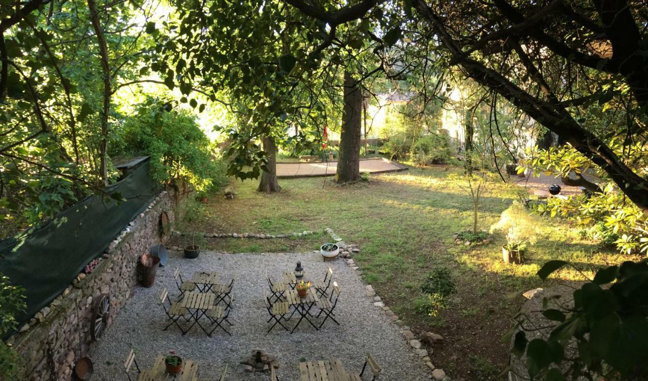 Domaine De Brousson Panzió La Tour-sur-Orb Kültér fotó